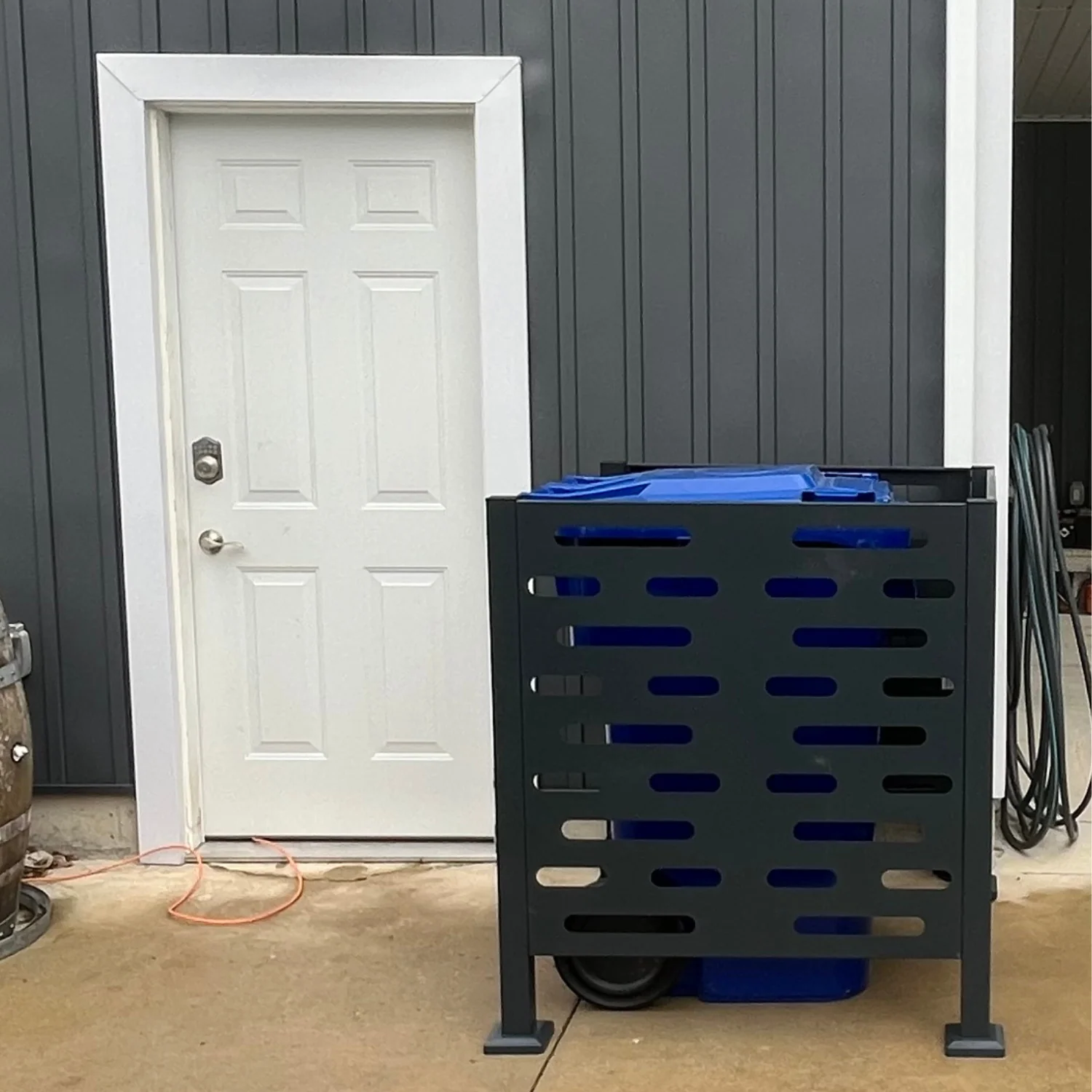Air Conditioner/Garbage Screen - Image 19