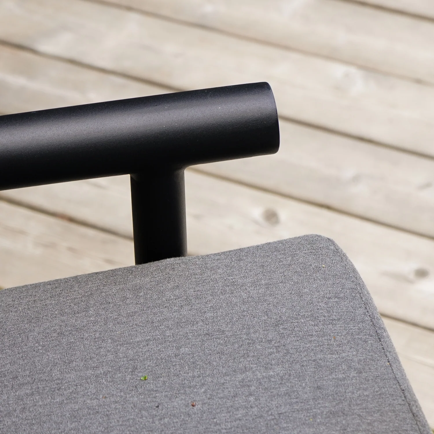 Andreas Lounge Chair - Image 6