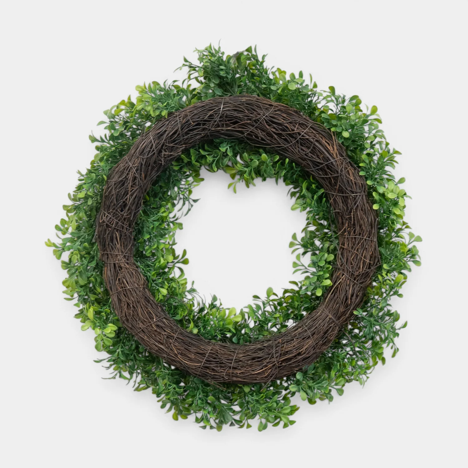 Artificial Outdoor 22" Boxwood Wreath - Image 4