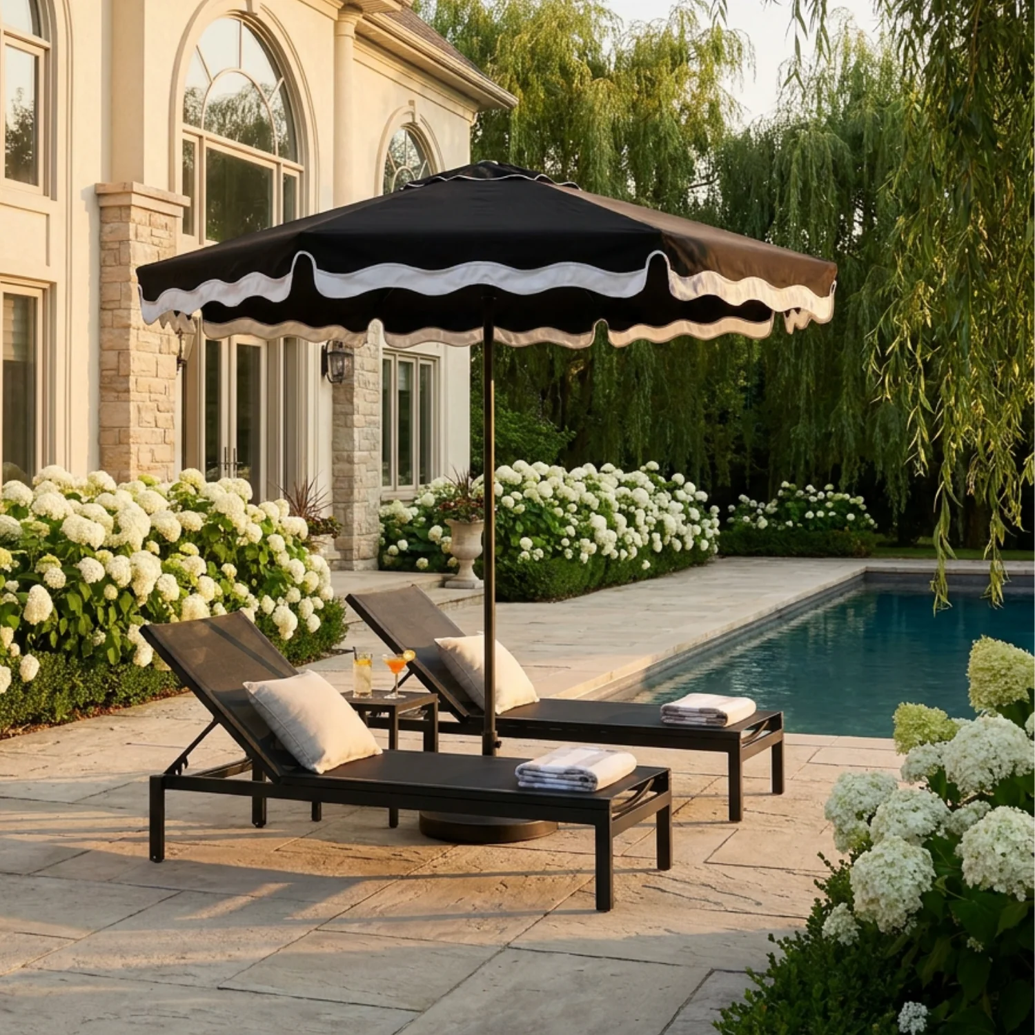 Bala Black Chaise Lounge - Image 2