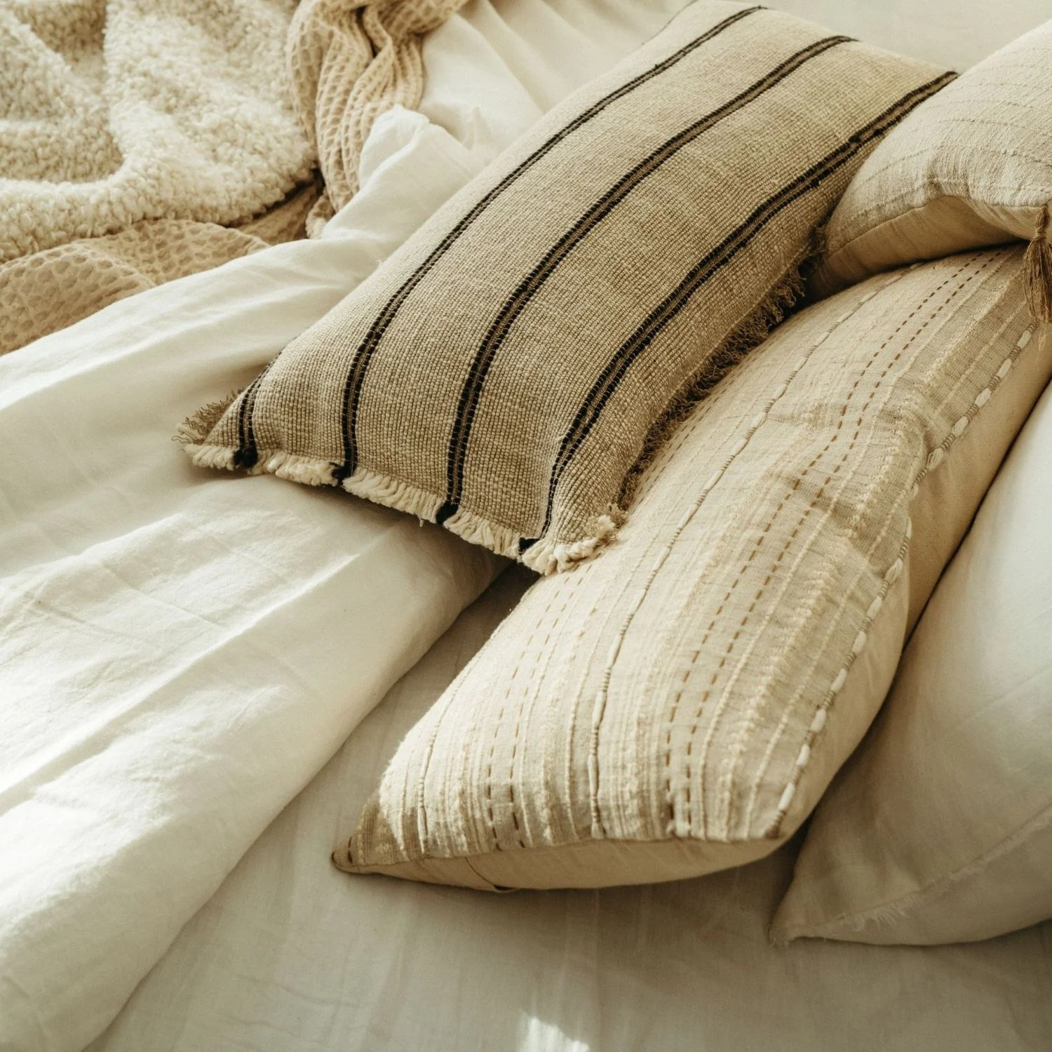 Boulevard Cotton Kidney Toss Pillow - Image 4