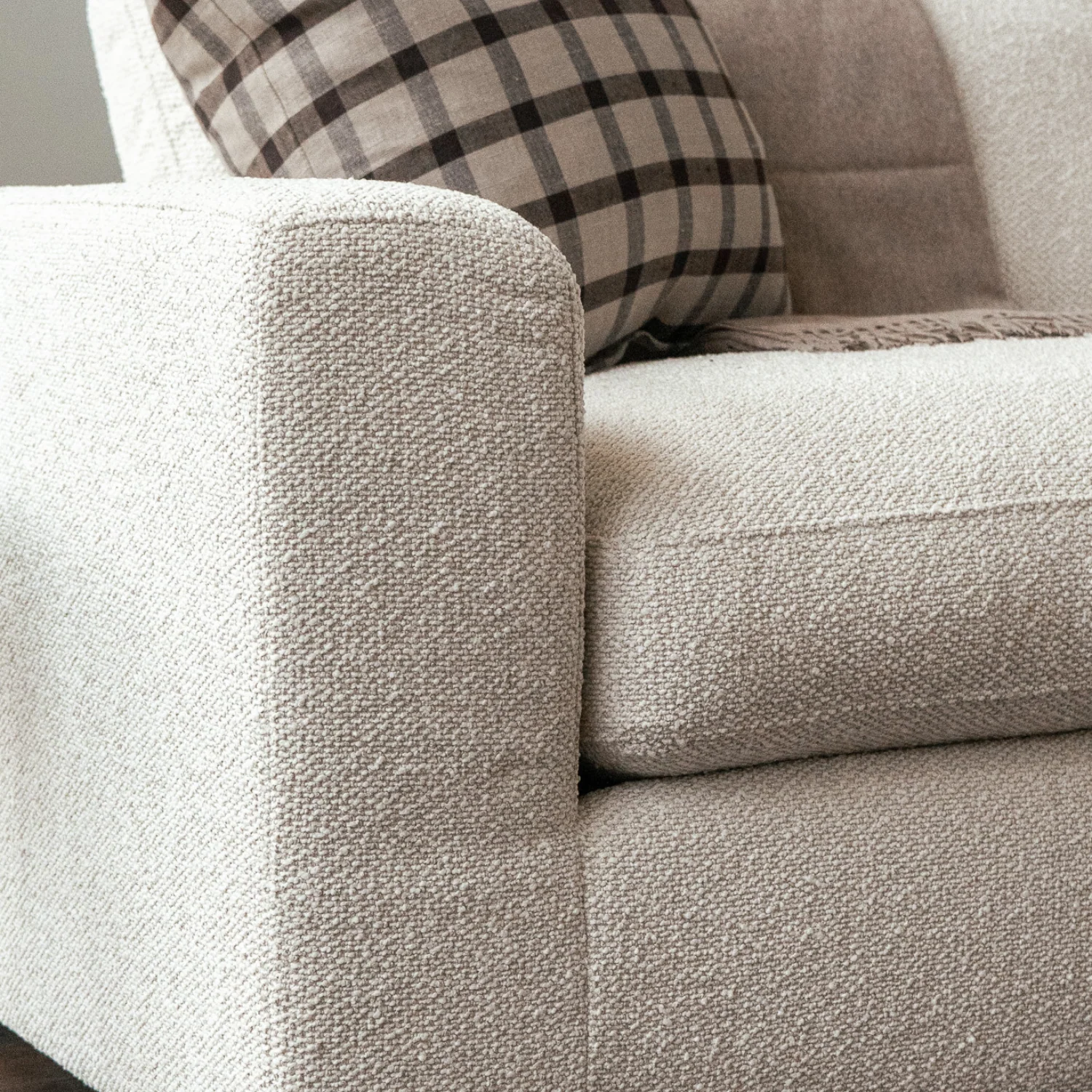 Charlestown Sofa - Tasmin Linen - Image 5