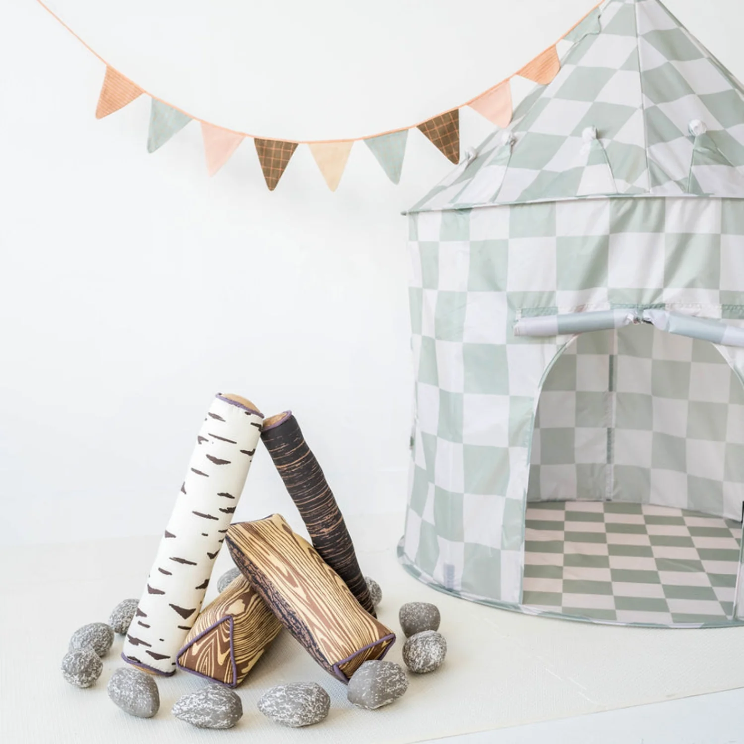 Kids Cozy Castle Tent - Checkered Green - Image 5