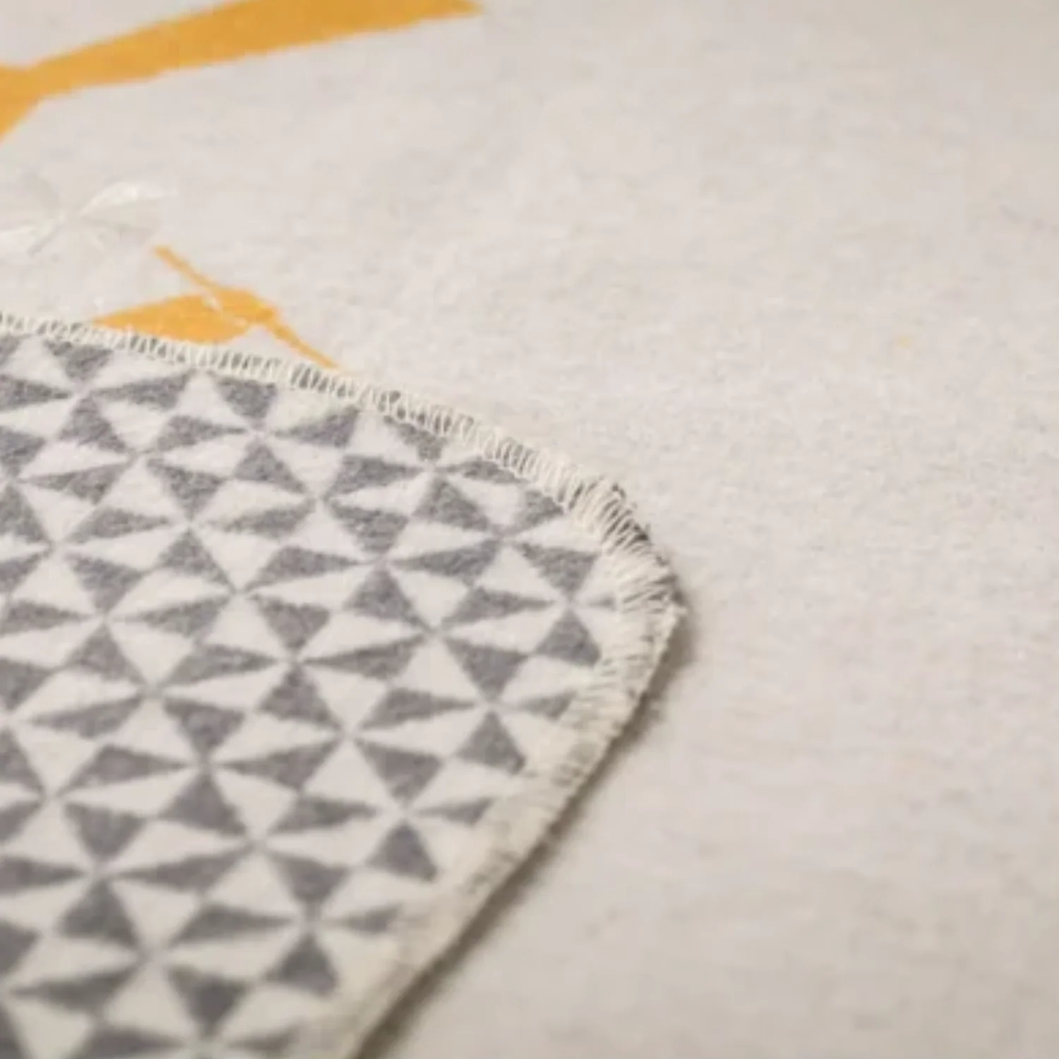 Cheerful Cottontail Baby Blanket - Image 2