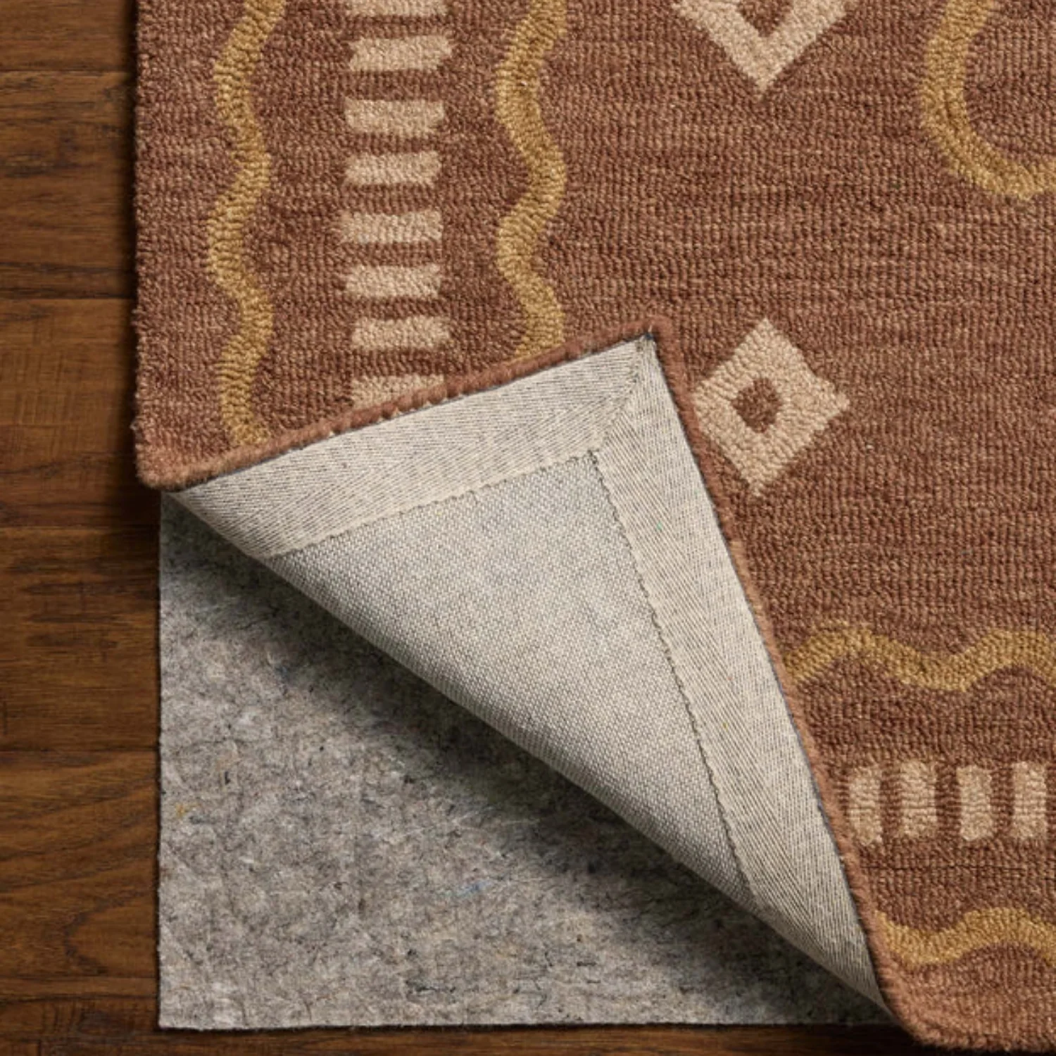 Chris Loves Julia x Loloi Alfie Clay/Spice Wool Rug - Image 4