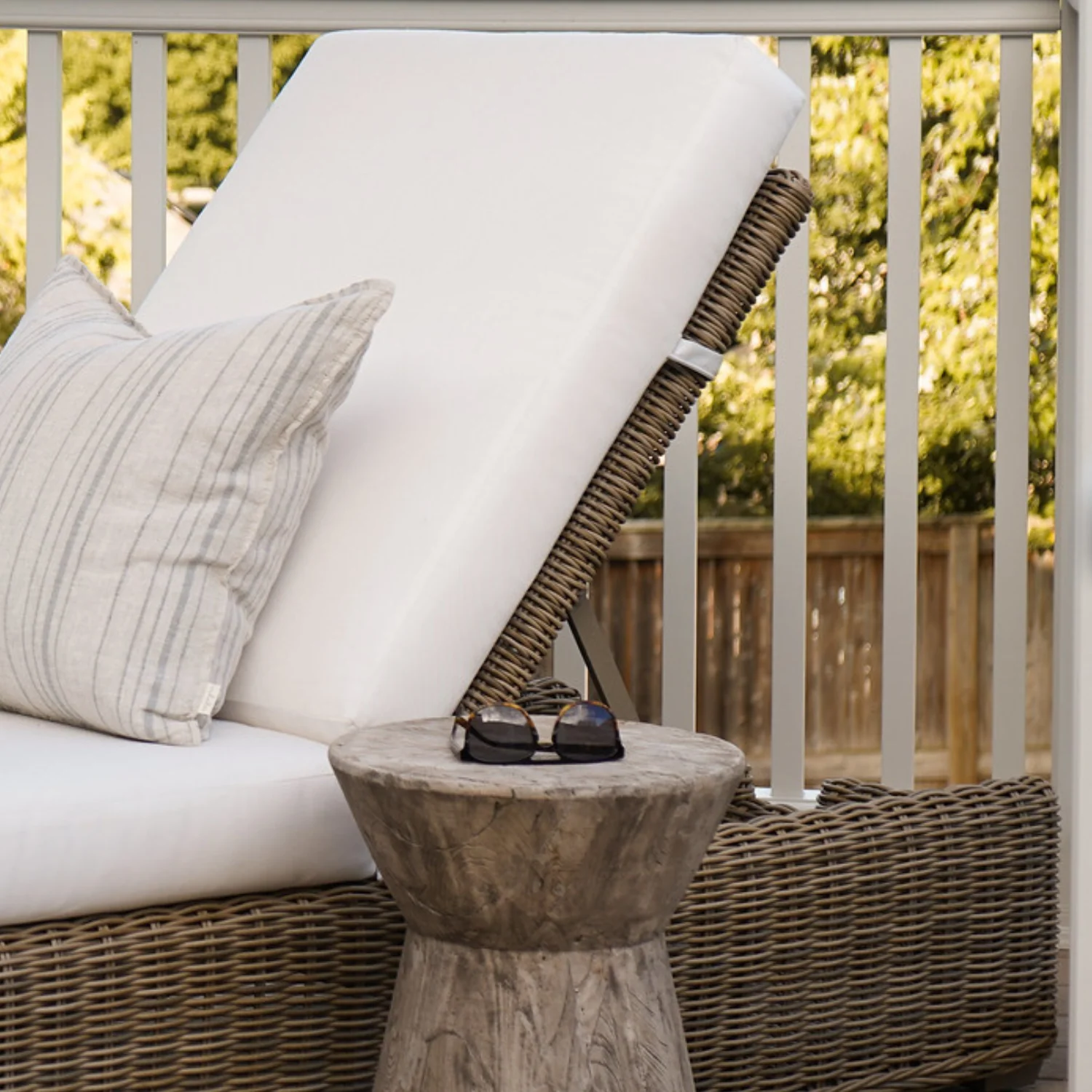 Coastal Chaise Lounge - Image 4