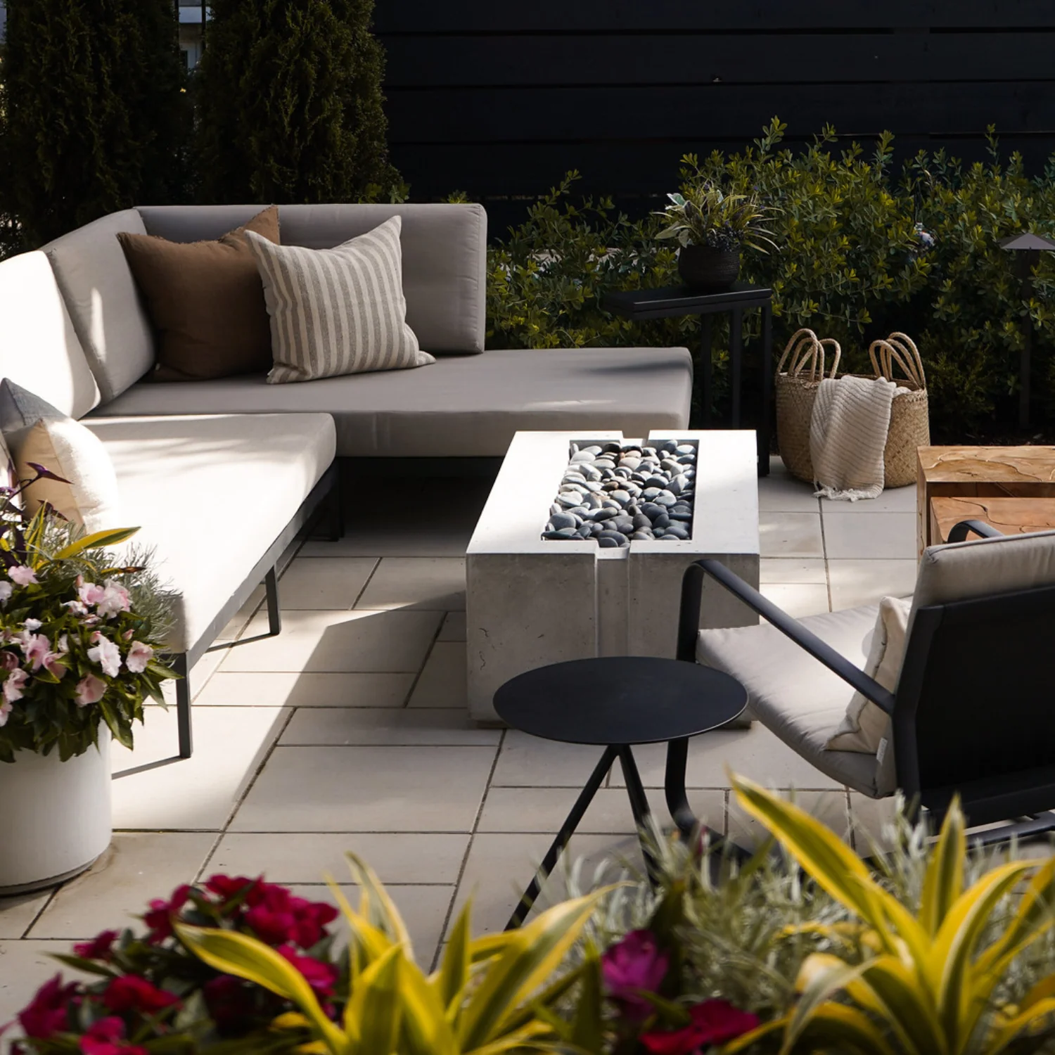 Contempo RAF Sectional - Image 5