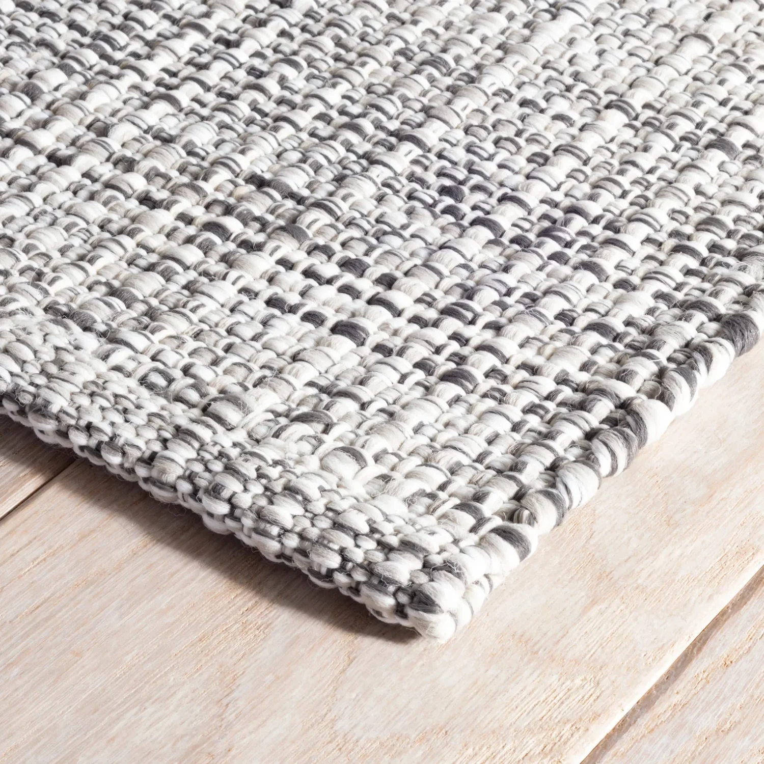 Dash & Albert Fusion Handwoven Grey Indoor/Outdoor Rug - Image 4