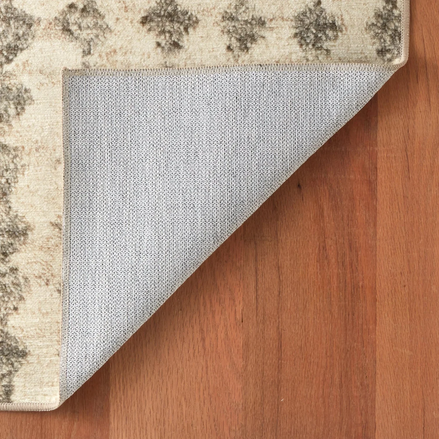 Dash & Albert Izzy Grey Washable Rug - Image 4