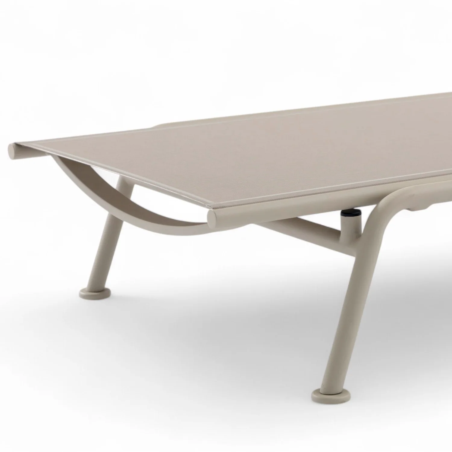 Davenport Beige Sun Lounger - Image 6