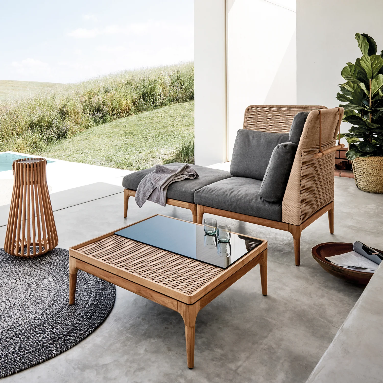 Gloster Lima Coffee table - Image 2