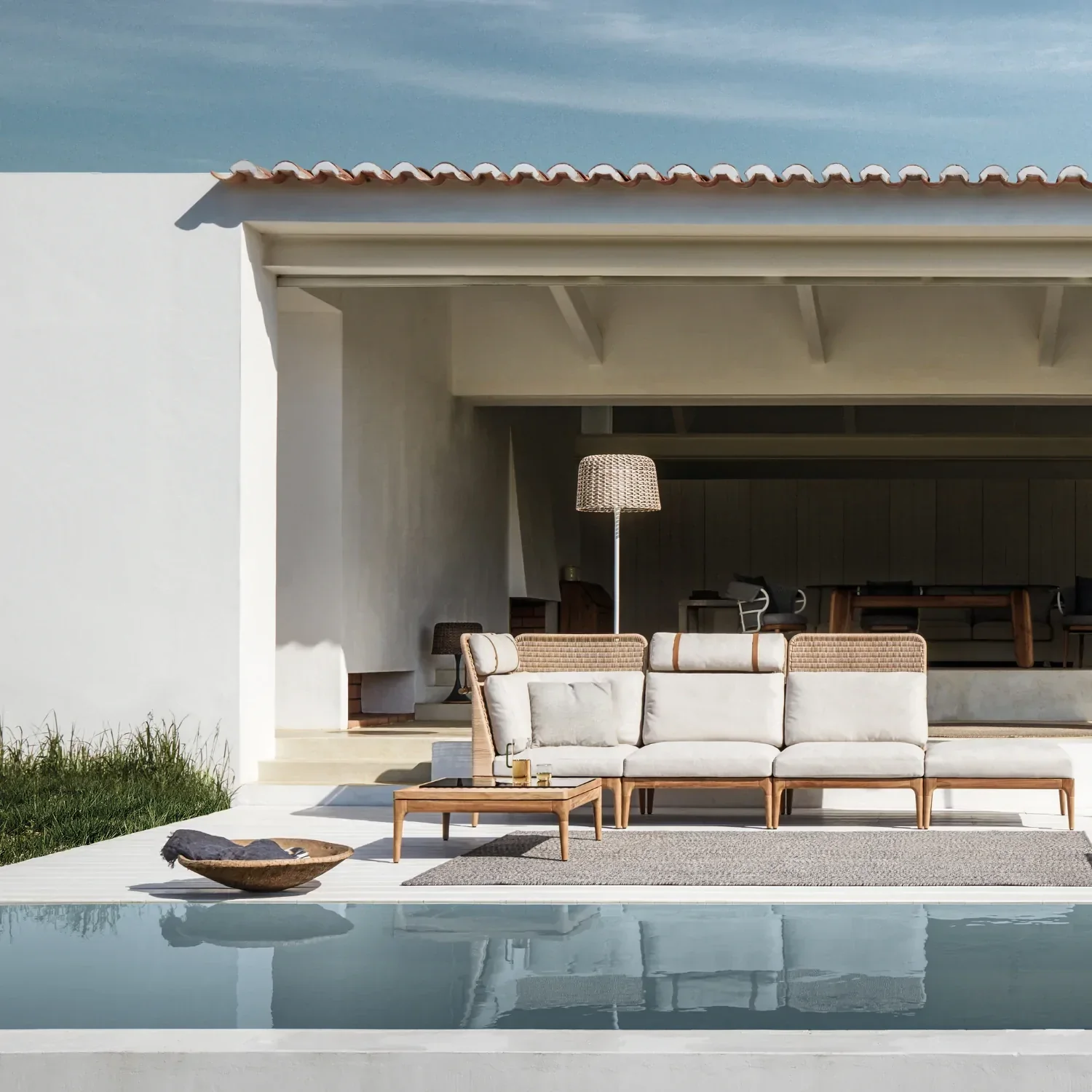 Gloster Lima Coffee table - Image 3