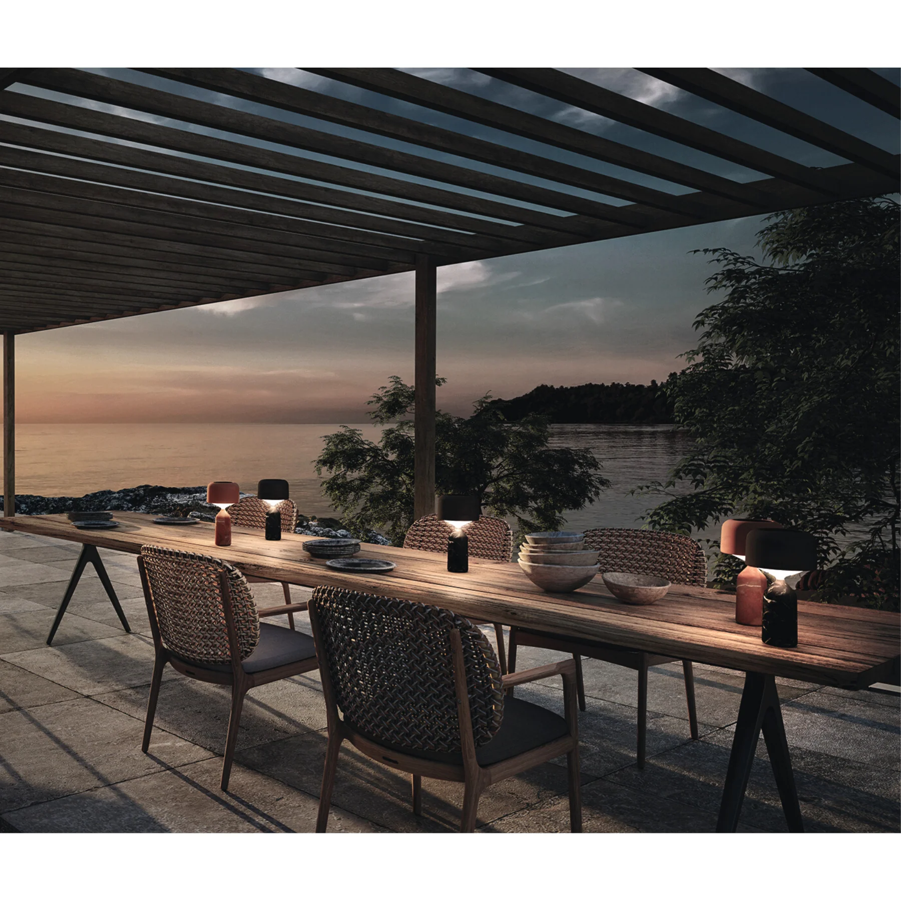 Gloster Pebble Solar Table Lamp - Image 4