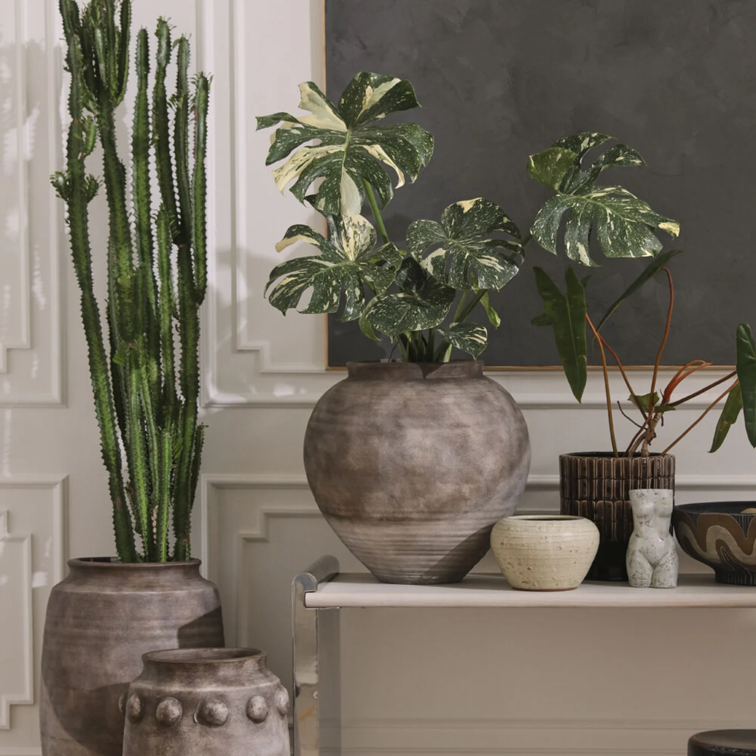 Grandeur Brown Ceramic Vase - Image 3