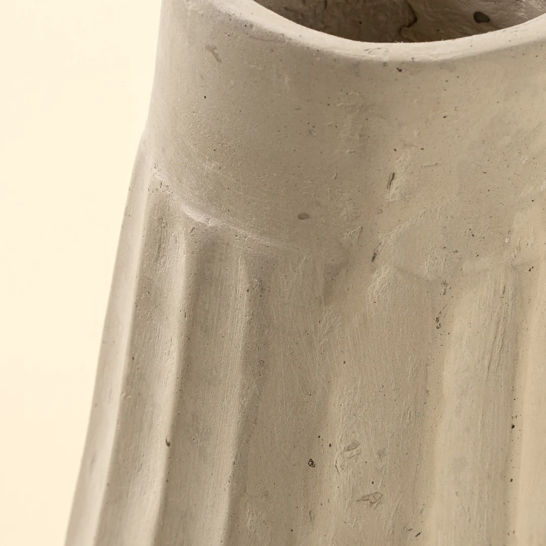 Groovy Mache Vase - Image 5