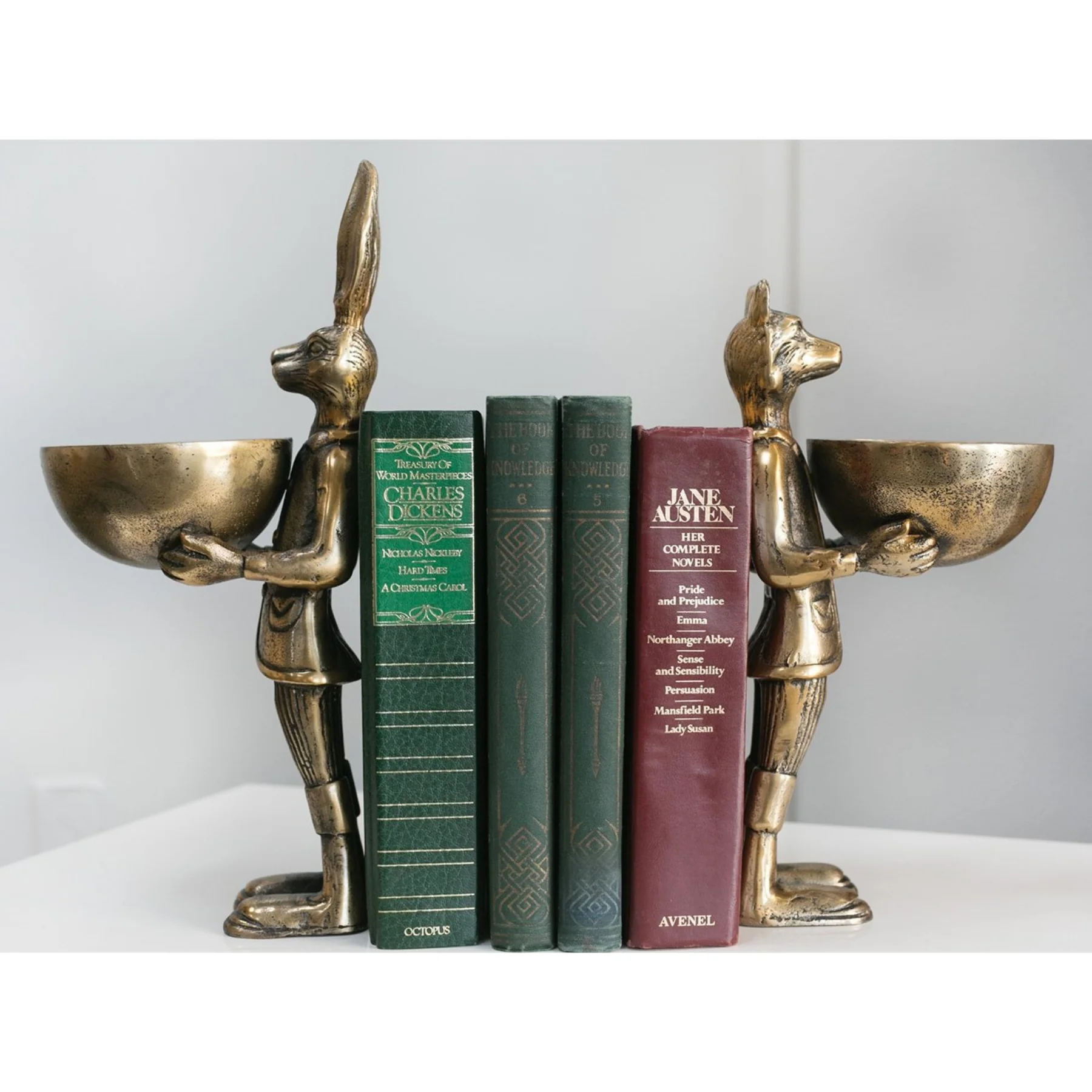 Whimsical Eric the Hare Dish Stand - Image 6