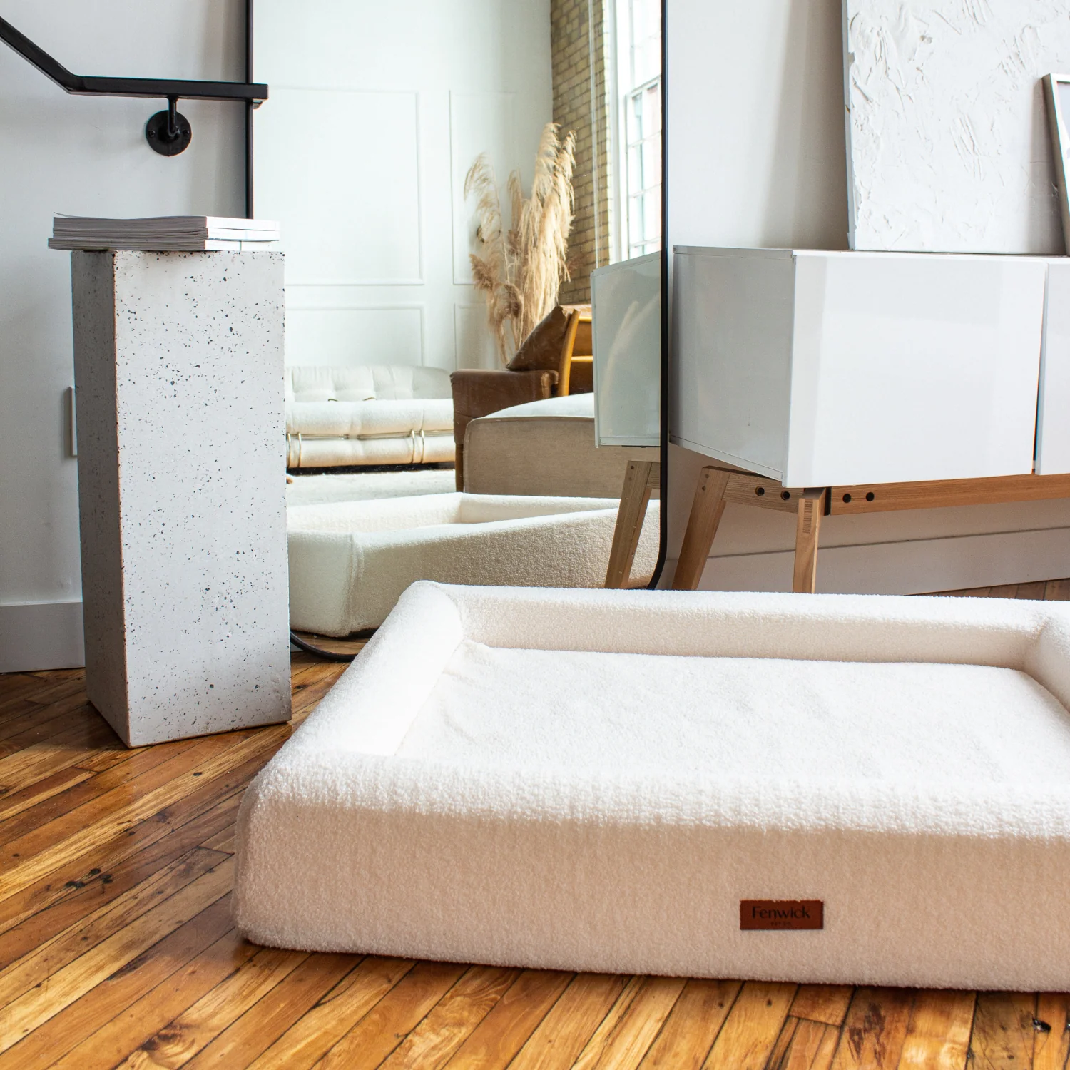 Indoor Sherpa Ivory Dog Bed - Image 4