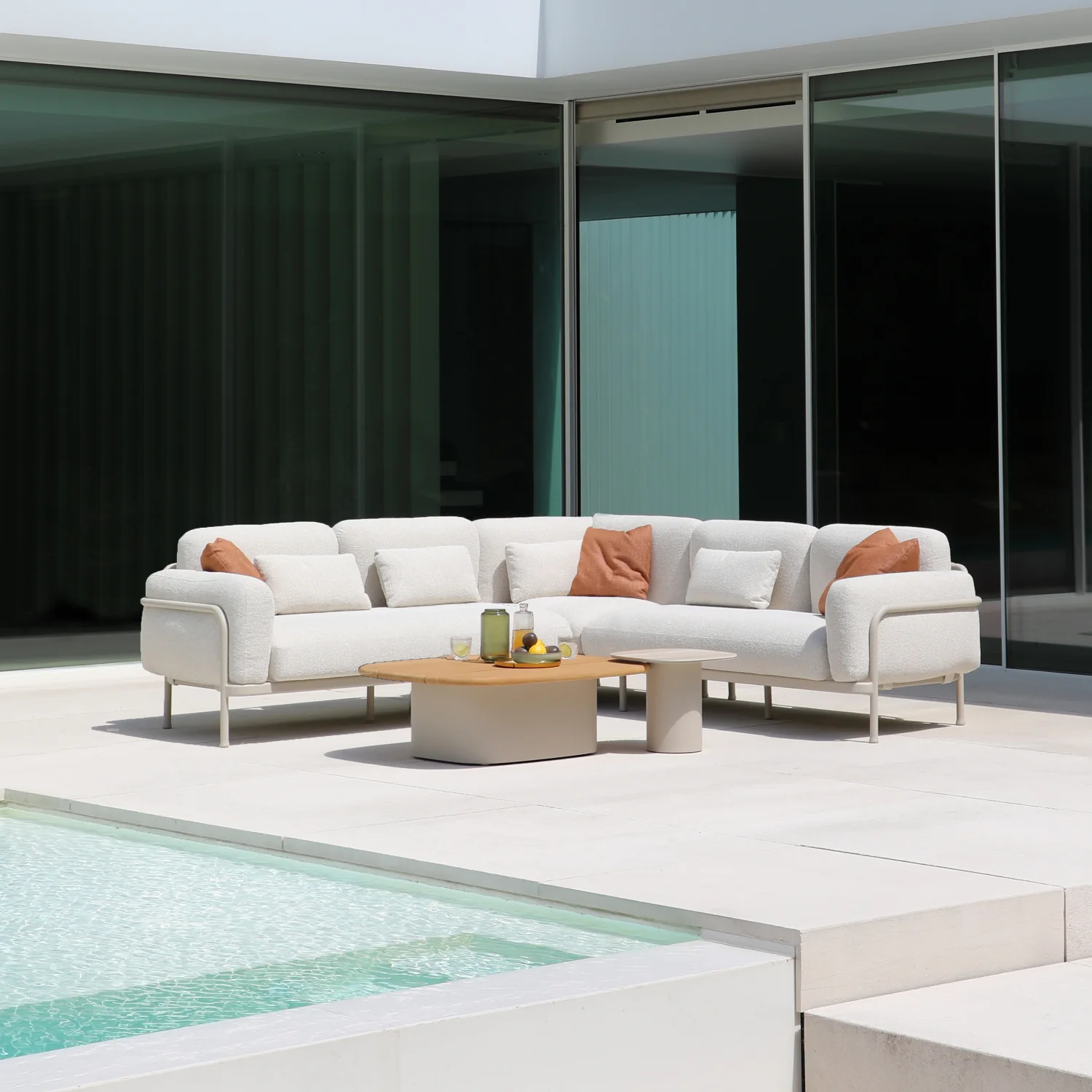 Laval Sectional - Beige - Image 3