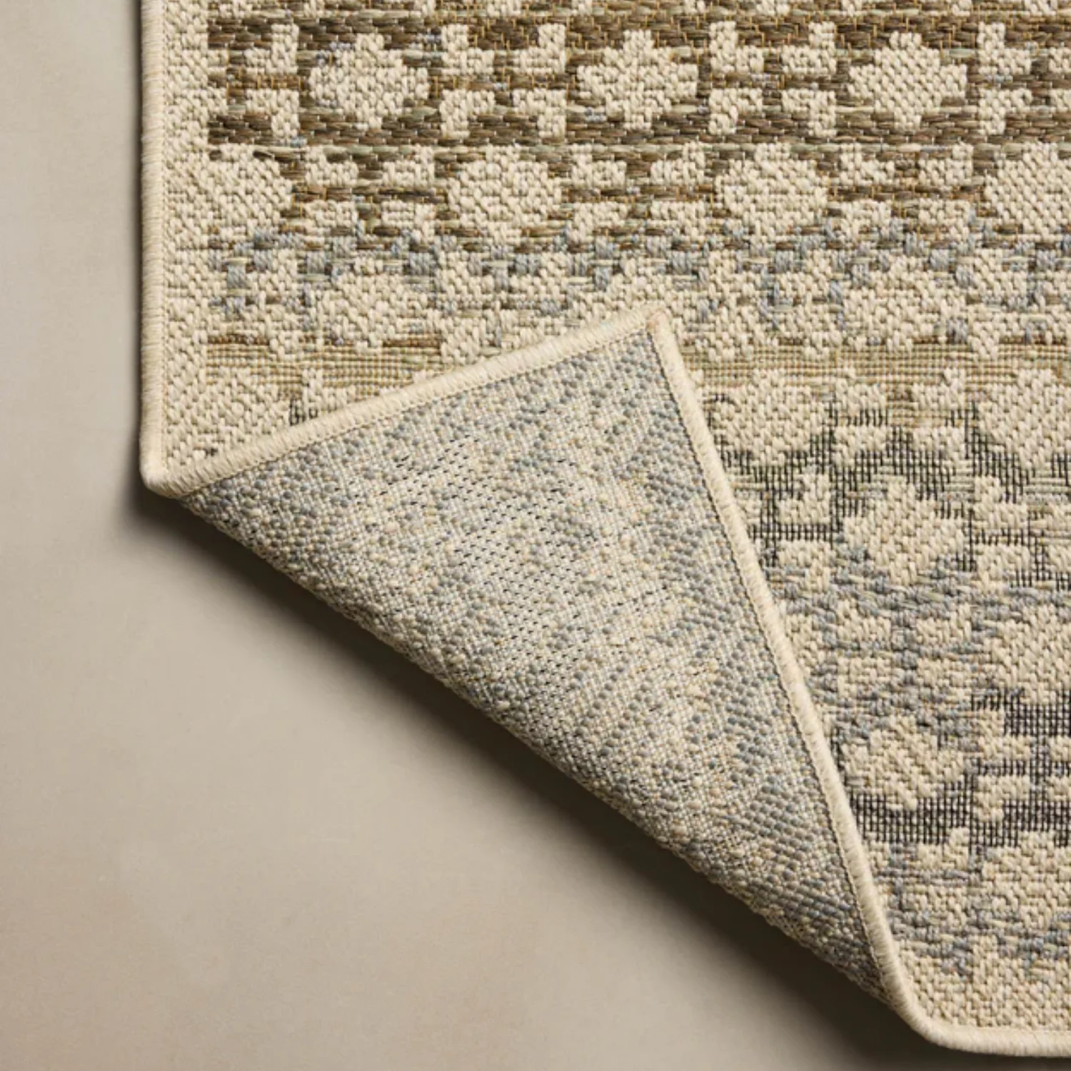 Loloi Saylor Ivory/Multi Outdoor Rug - Image 4