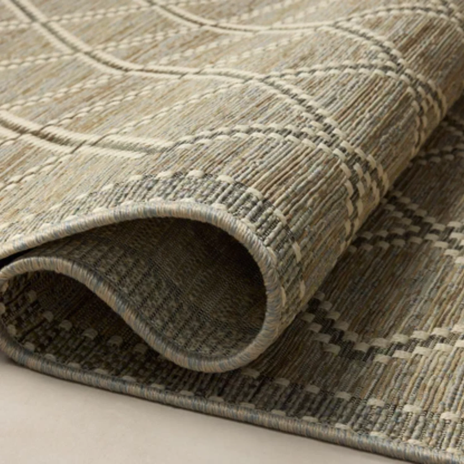 Loloi Saylor Stone/Ivory Outdoor Rug - Image 5