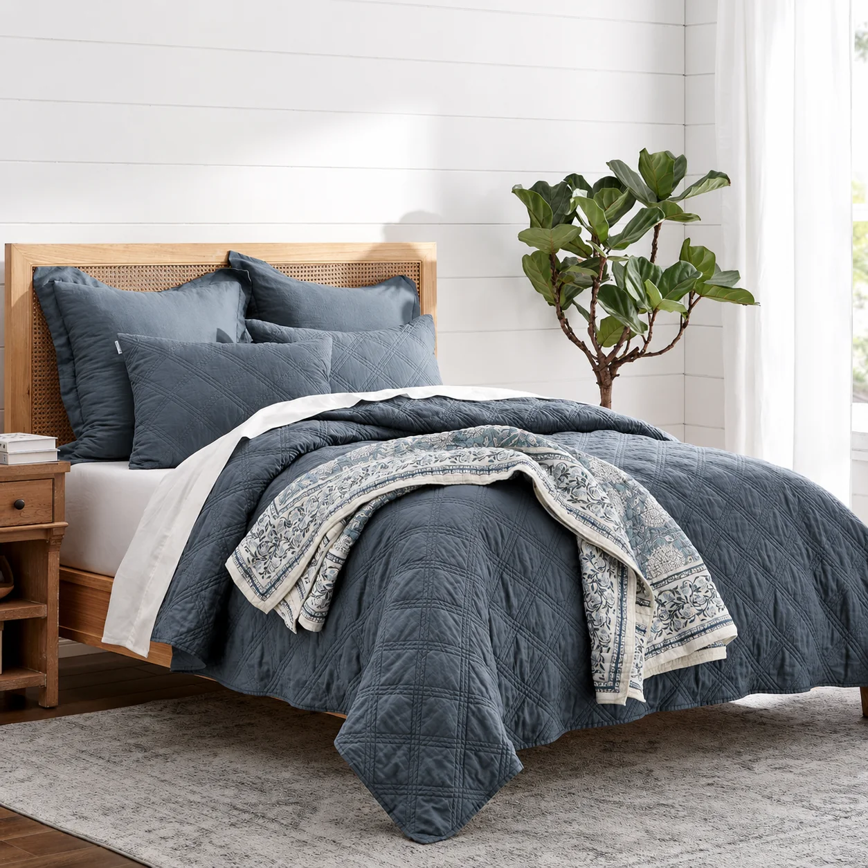 Maison Jardin Paisley Blue Quilted Throw - Image 7