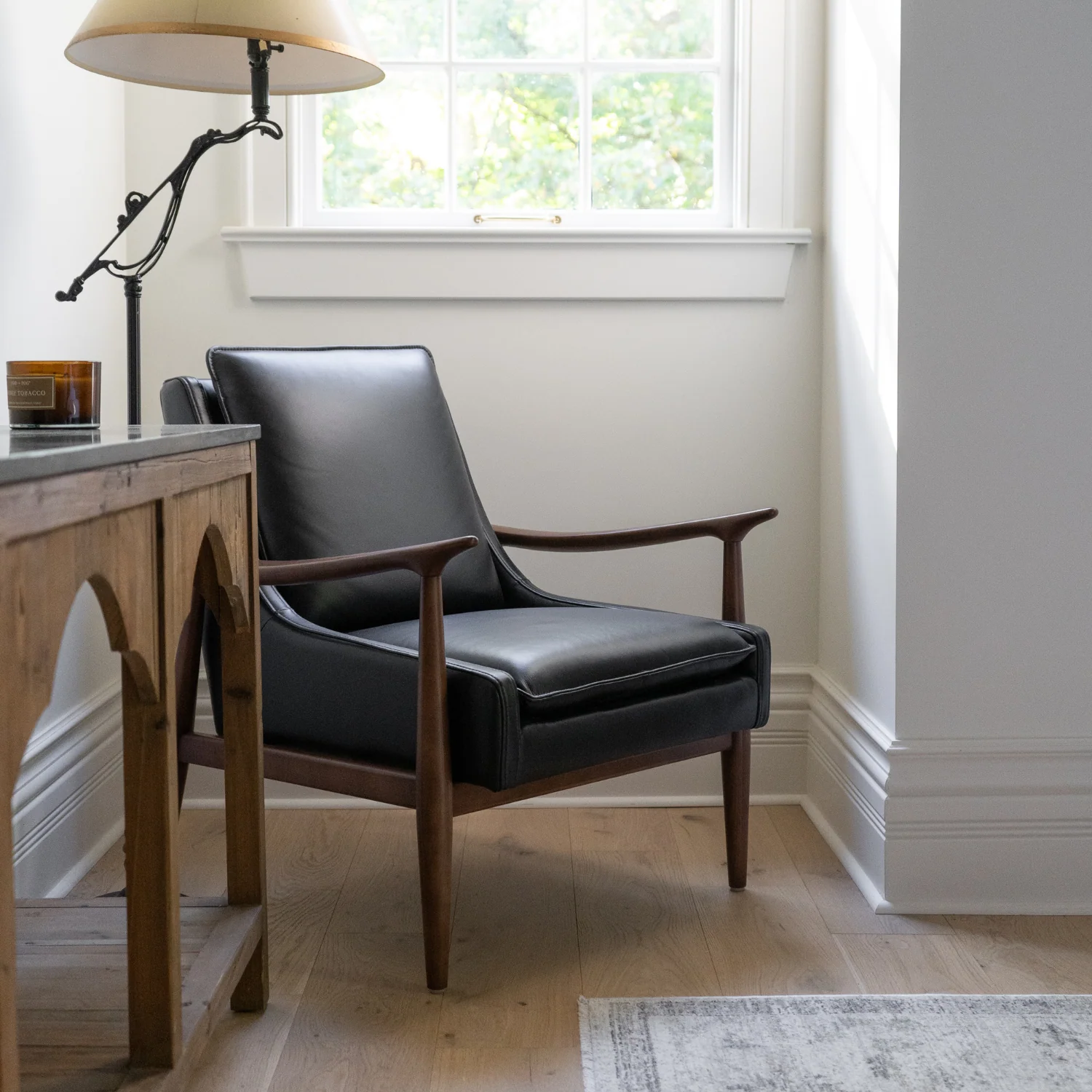 Nassau Lounge Chair - Onyx Leather - Image 8