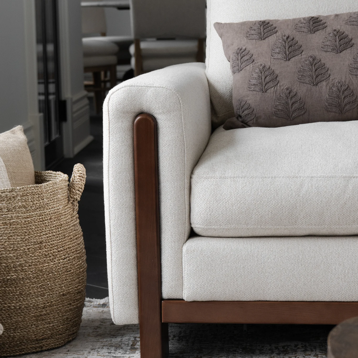 Ottawa Lounge Chair - Linen Weave - Image 3