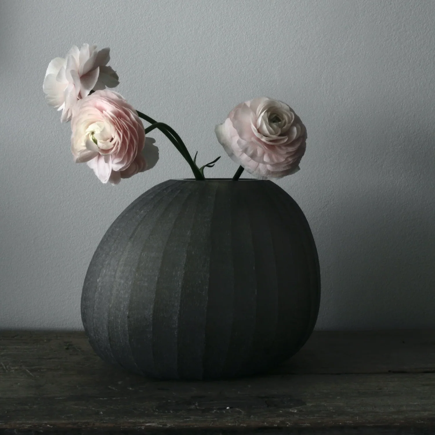 Pleated Dusted Grey Glass Vase - Image 5