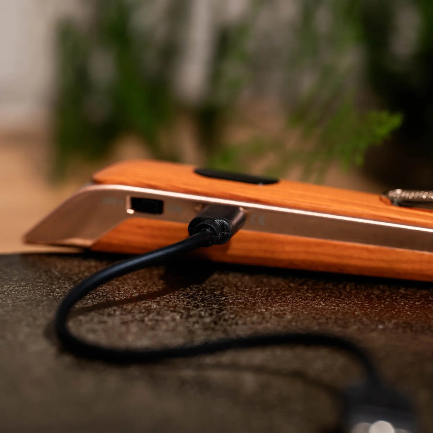 Rechargeable Lighter - Oak - Image 2