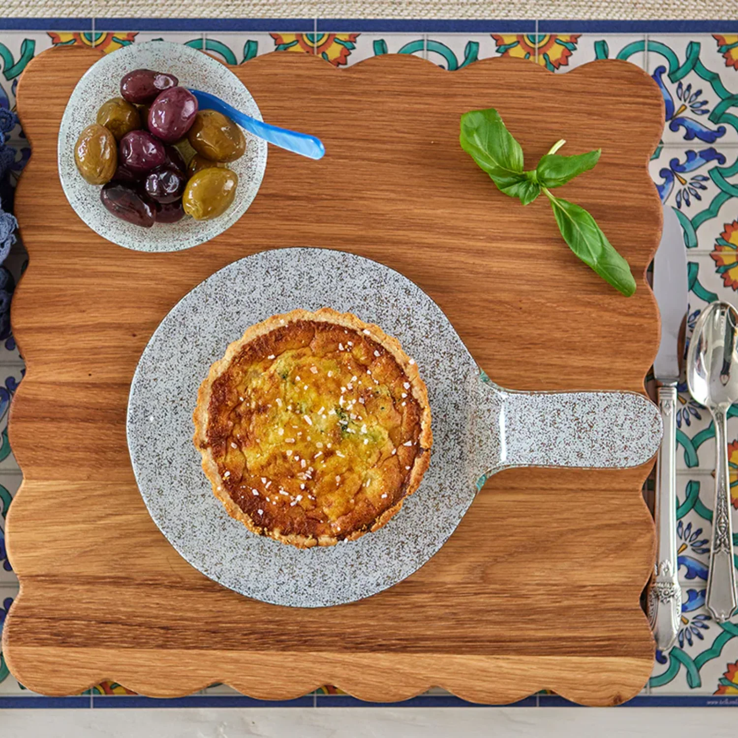 Recycled Glass Round Appetizer Serving Tray - Image 2