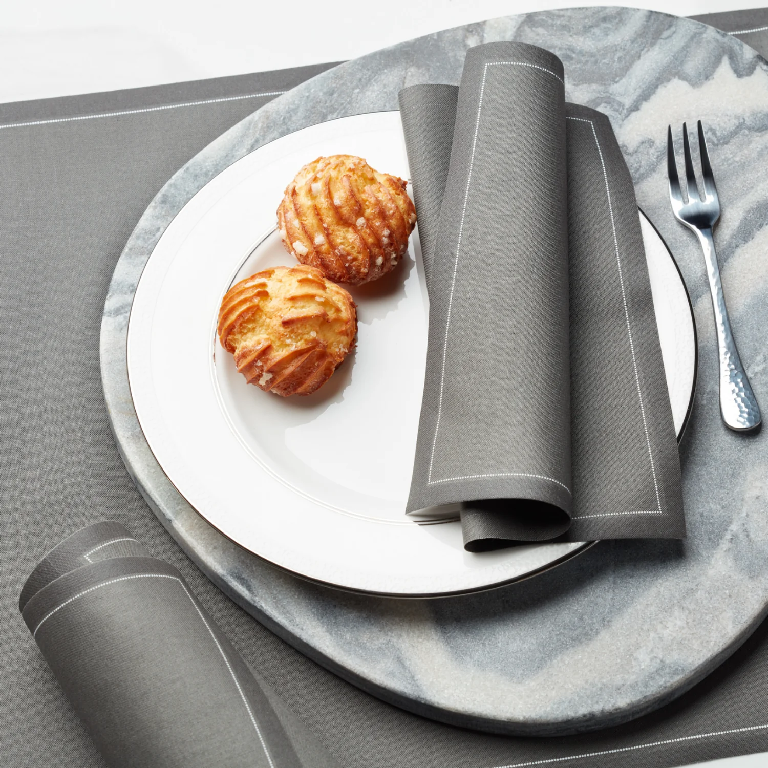 Reusable Grey Cotton Napkins (25pcs) - Image 2