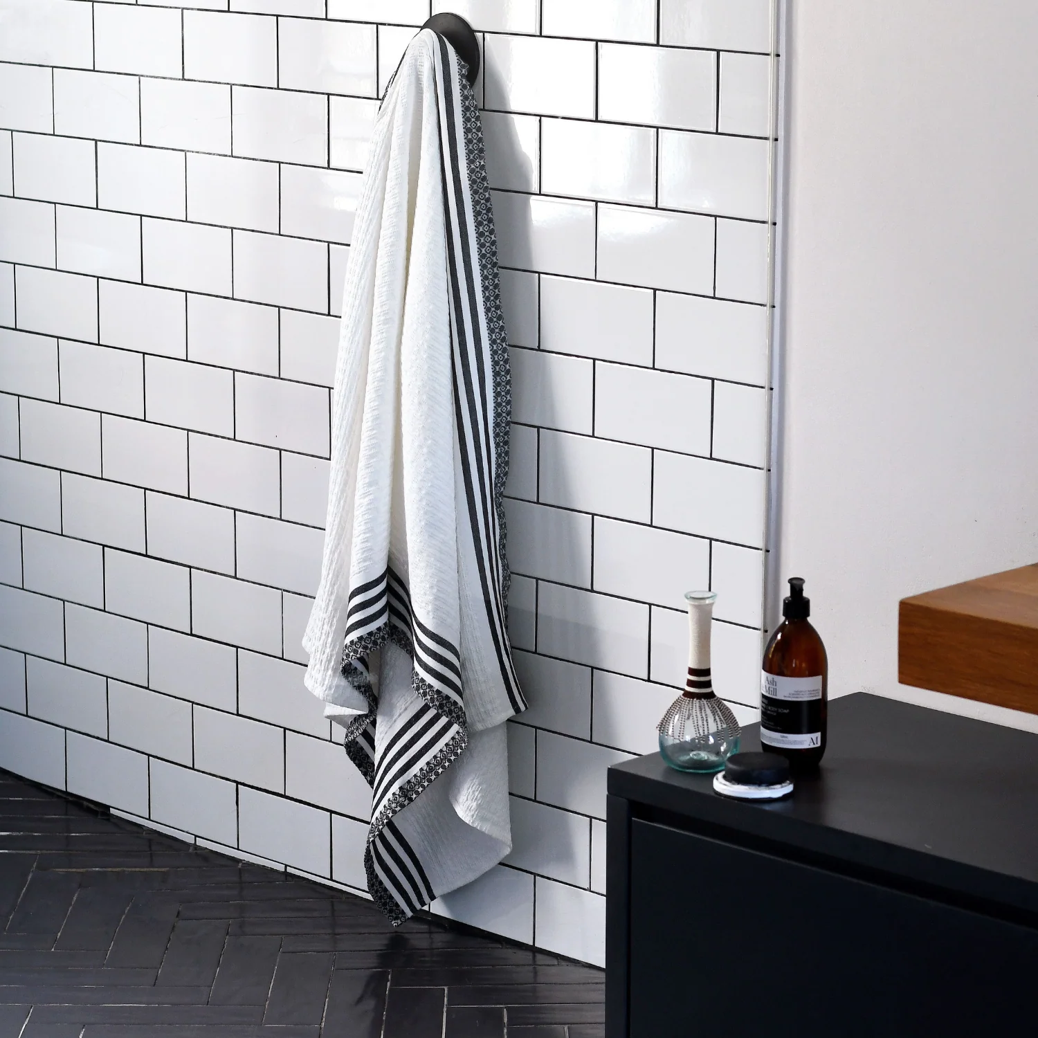 Salt White/Grey Fringed Waffle Cotton Towels - Image 5
