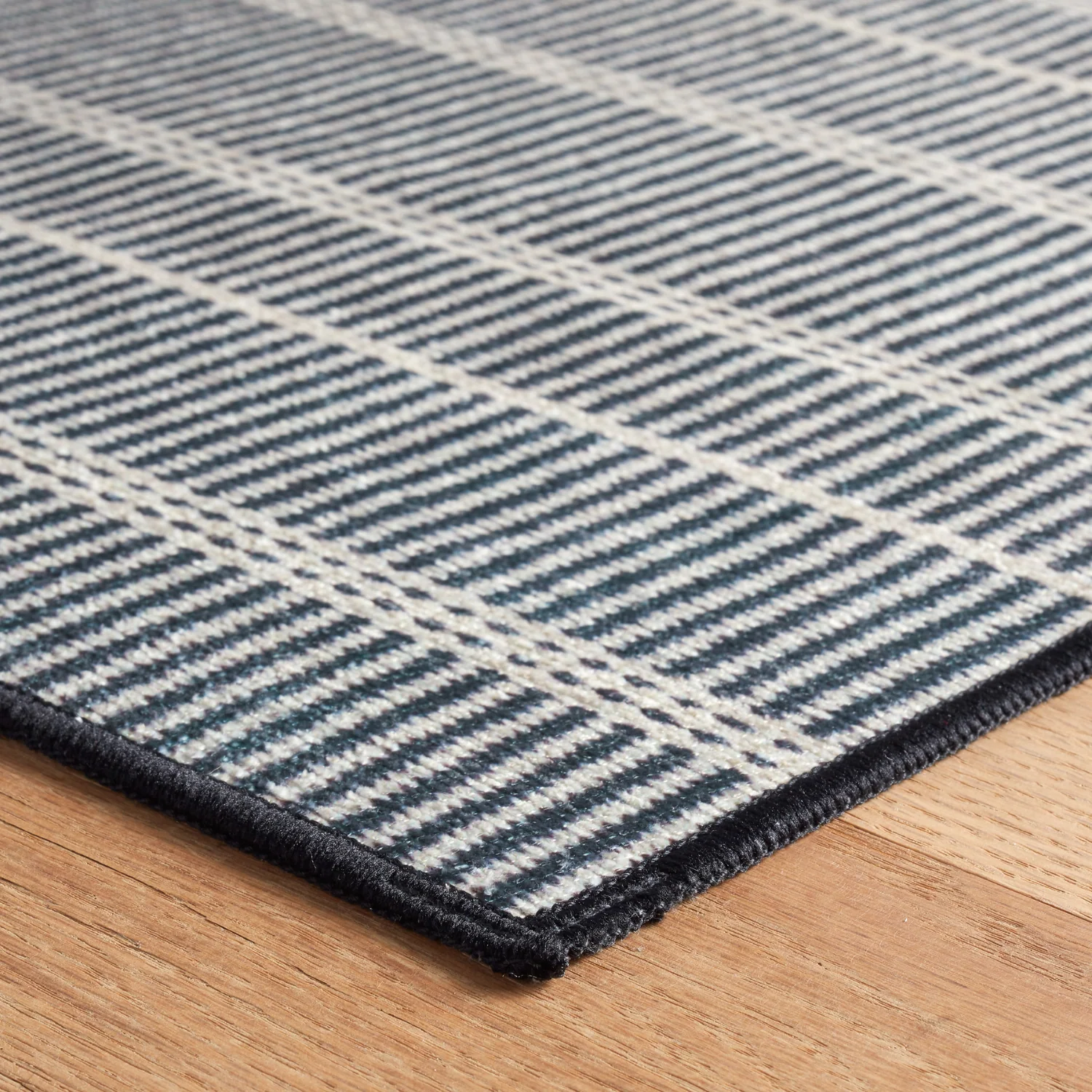 Dash & Albert Samson Black Washable Rug - Image 4