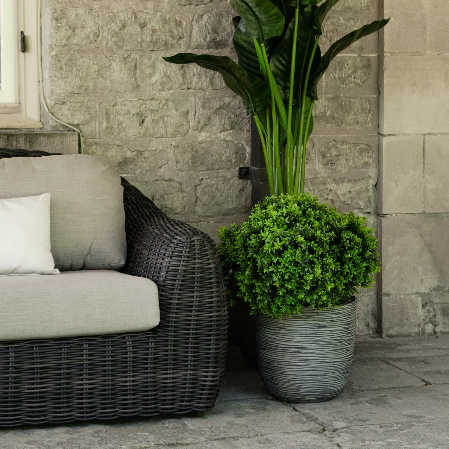Sherbrooke Wicker Sofa - Image 5