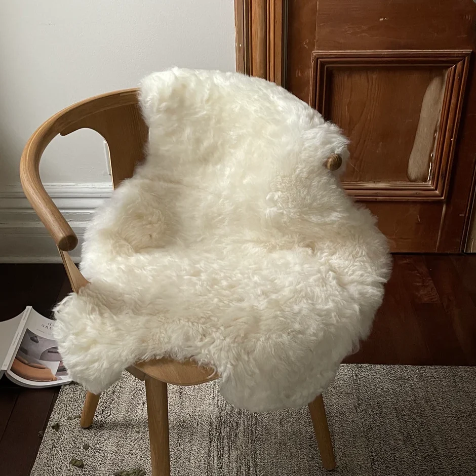 Shorn White Sheepskin Throw - Image 3