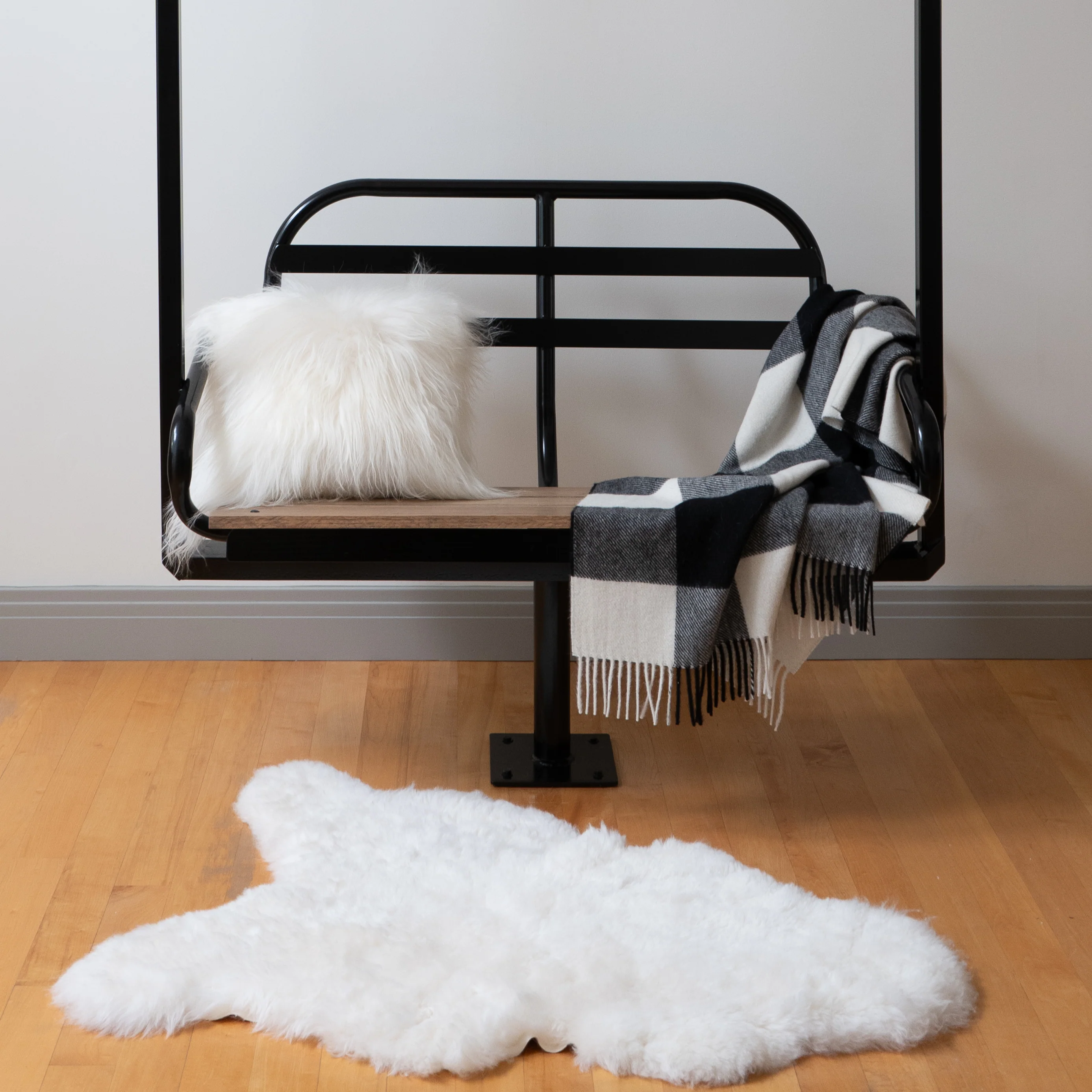 Shorn White Sheepskin Throw - Image 4