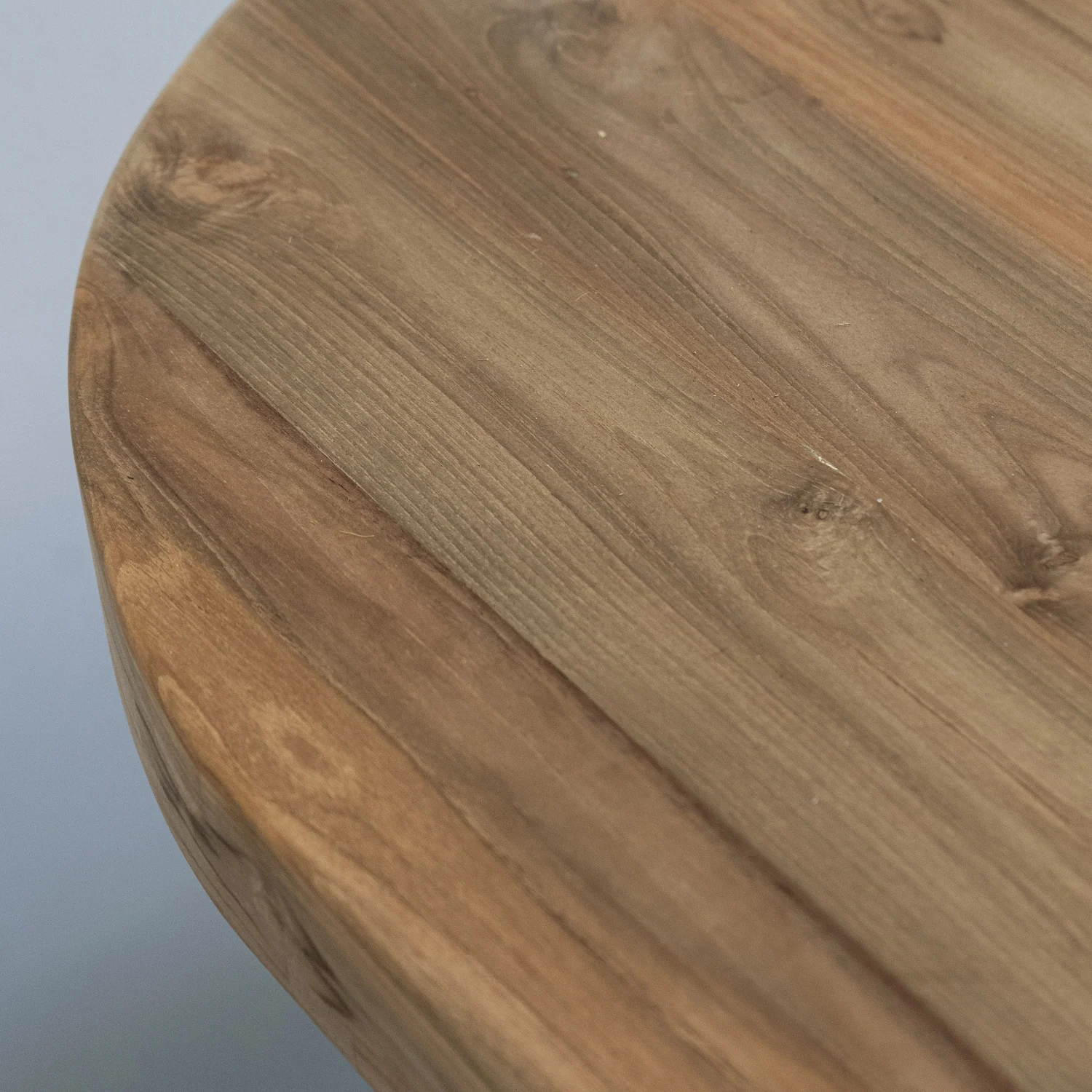 Tremblant Oval Coffee Table - Image 10